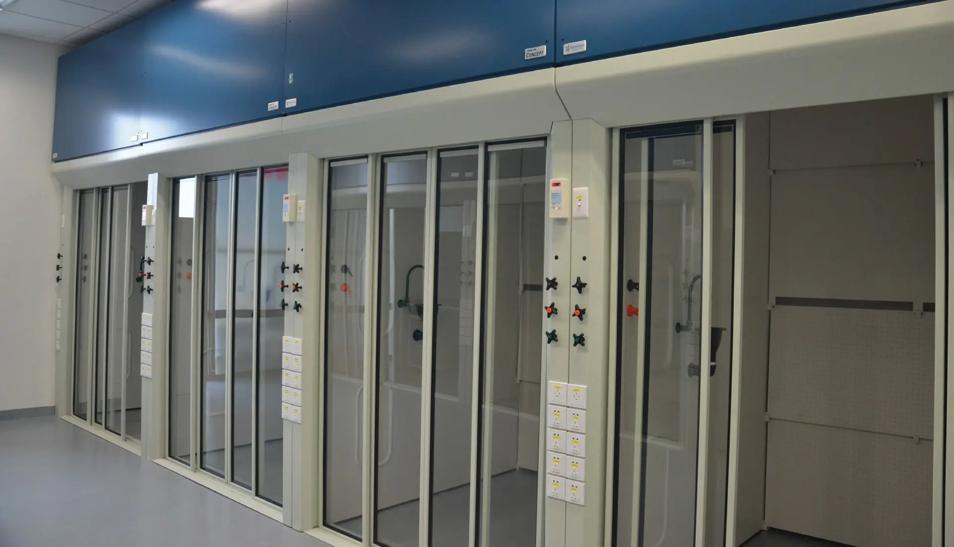 Fume Hoods Fume Hoods