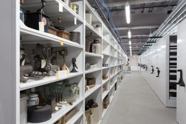 Storage Systems for Fine Arts and Museum Artefacts