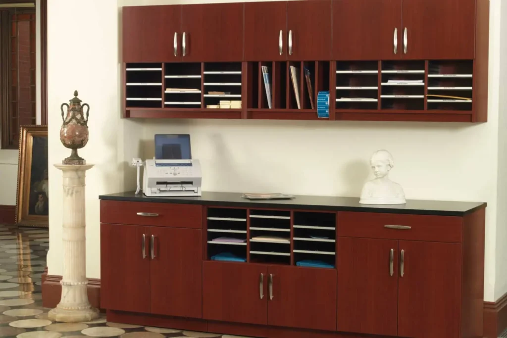 Modular Casework: Customizable Excellence 1 Modular Casework