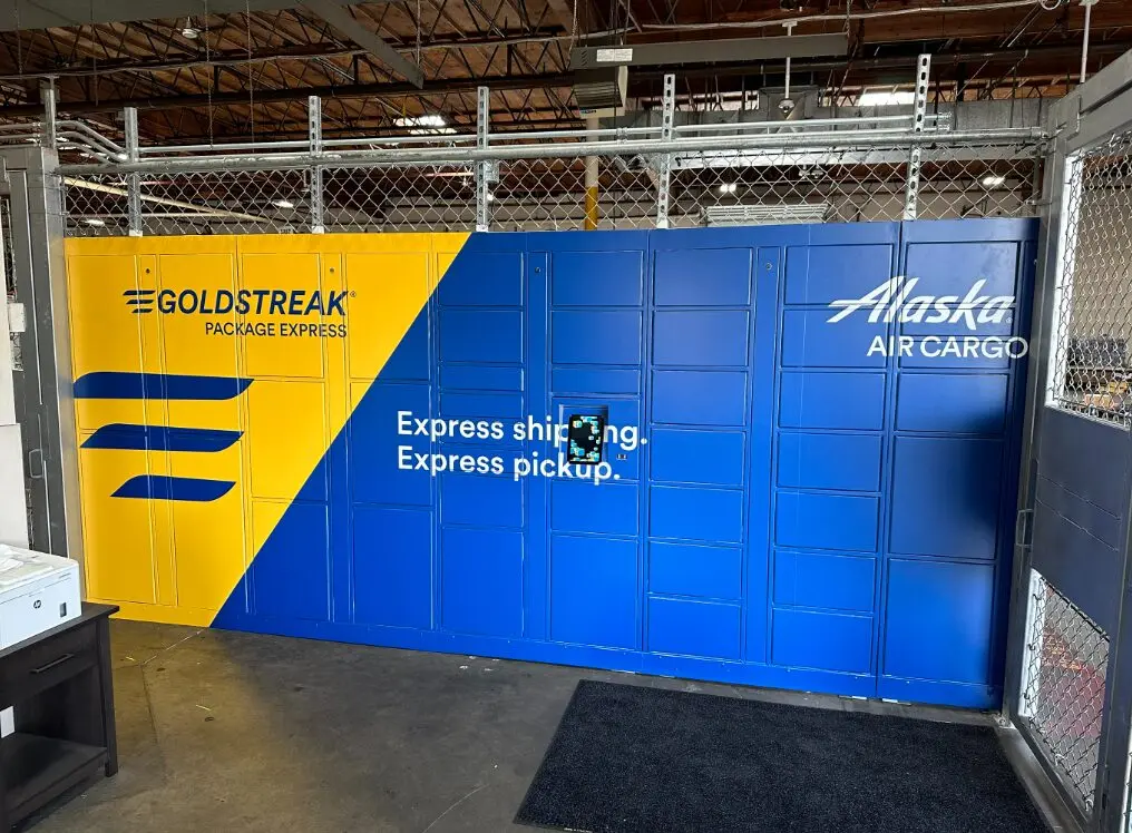 Blog 9 Leveraging Pickup and Drop Lockers