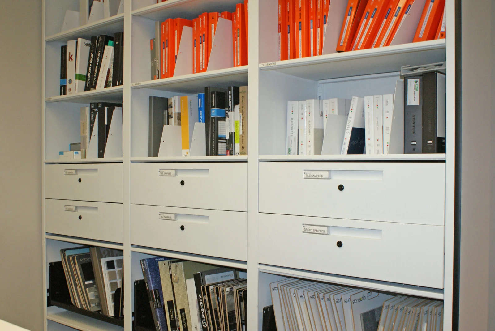 Lateral Sliding Shelving