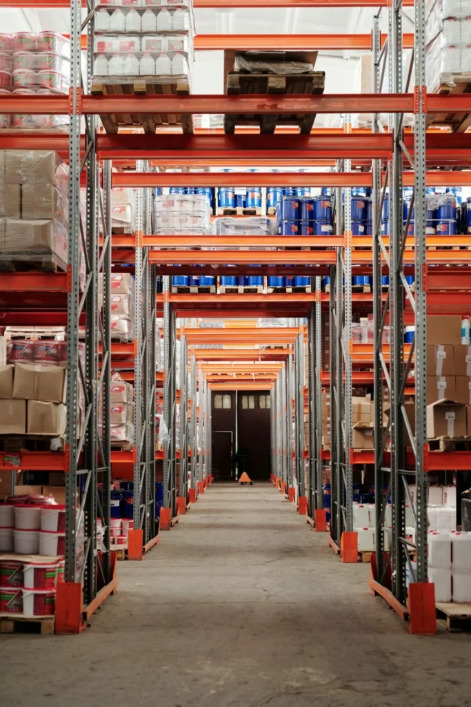 2024 Storage Guide: Understanding Industrial Rack Requirements for Warehouses 1 Industrial Rack Requirements for Warehouses
