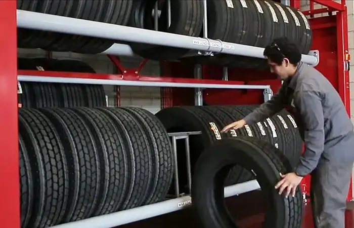 Auto Parts Storage 28 Tire Carousels 8.jpg