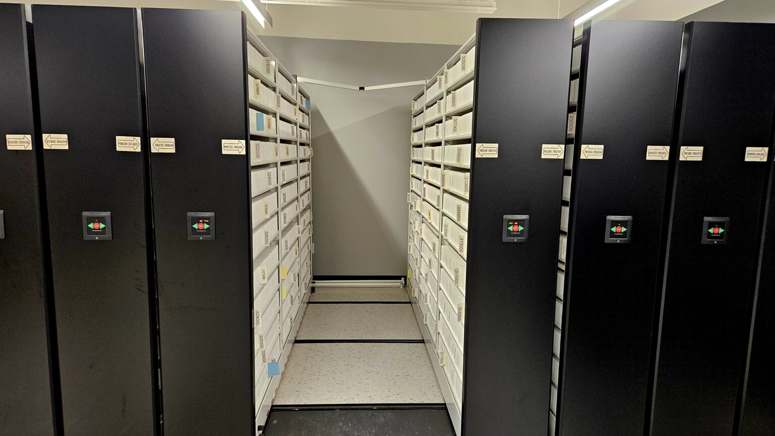 Medical File Storage Systems | Healthcare | Bradford Systems