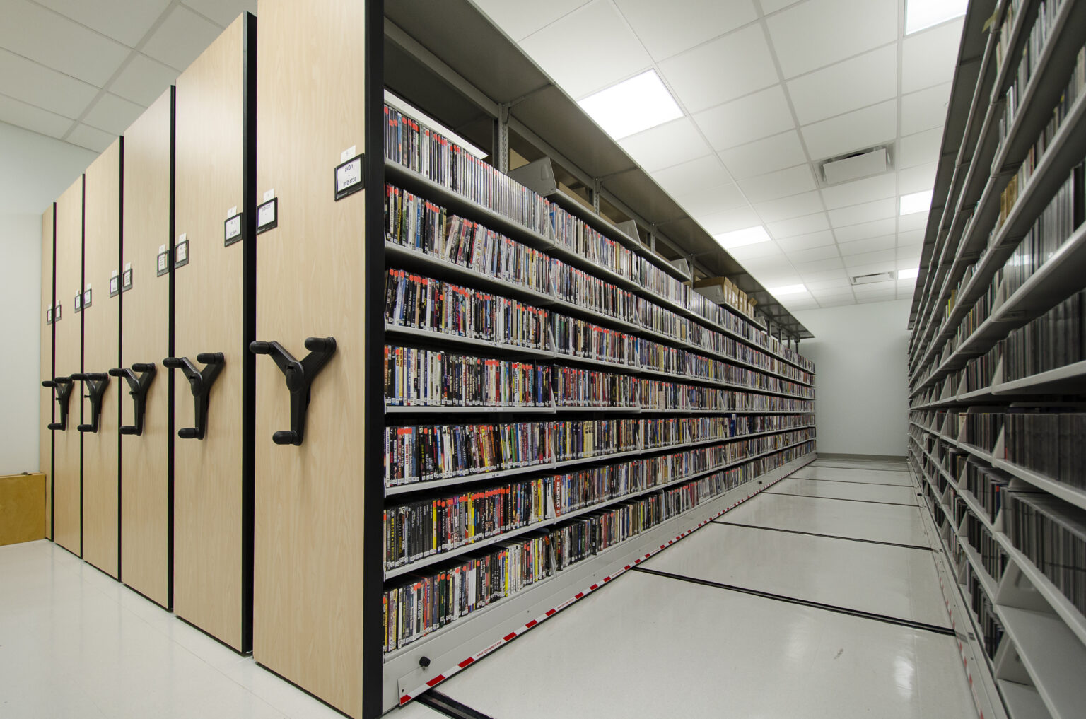 High-Density Mobile Storage Systems | Bradford Systems