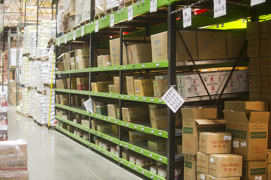 Carton flow rack