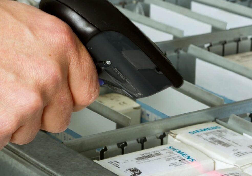 Vertical Lift Module Software & Accessories | Modula VLM Customizations 6 Barcode readers