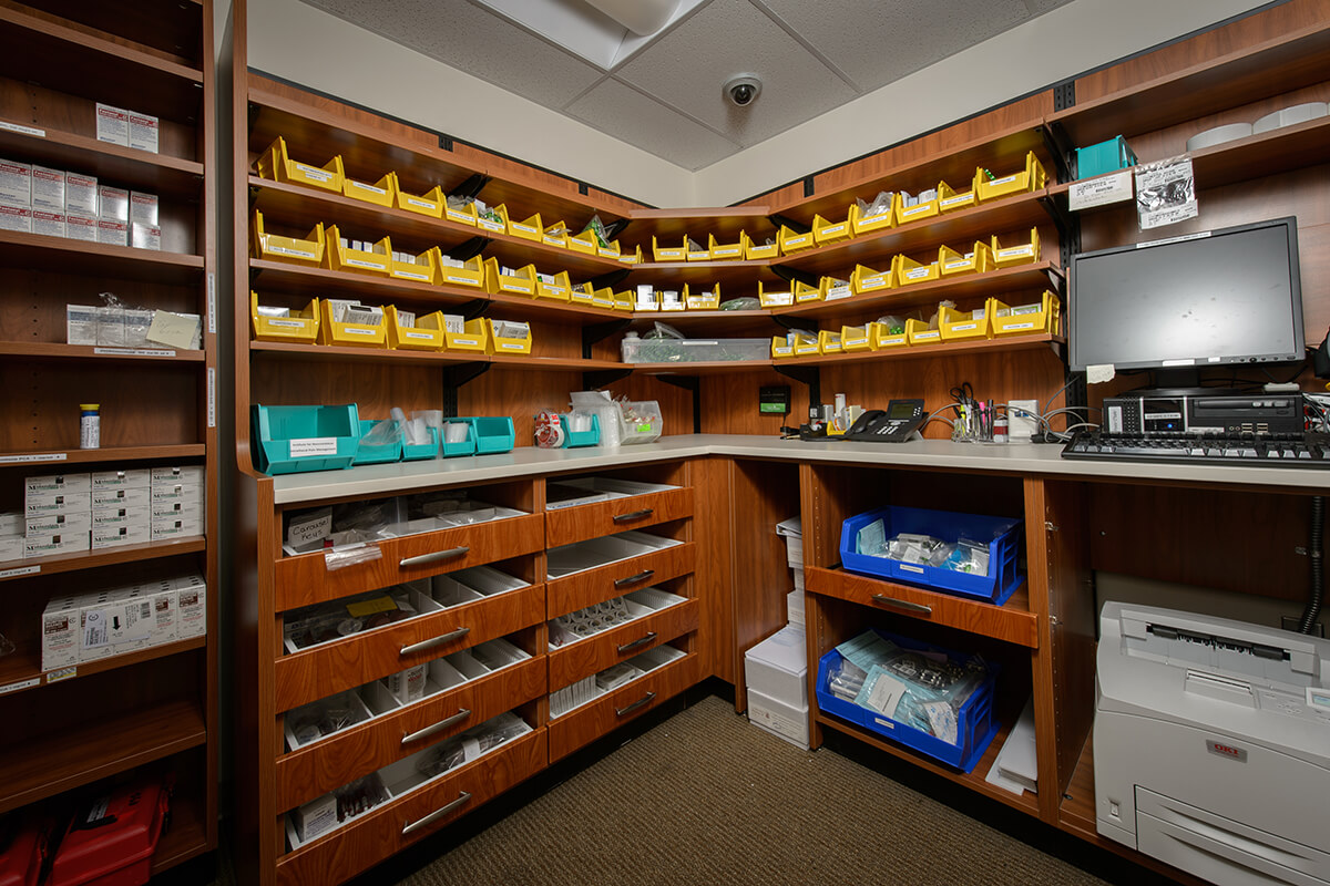 Modular Pharmacy Casework