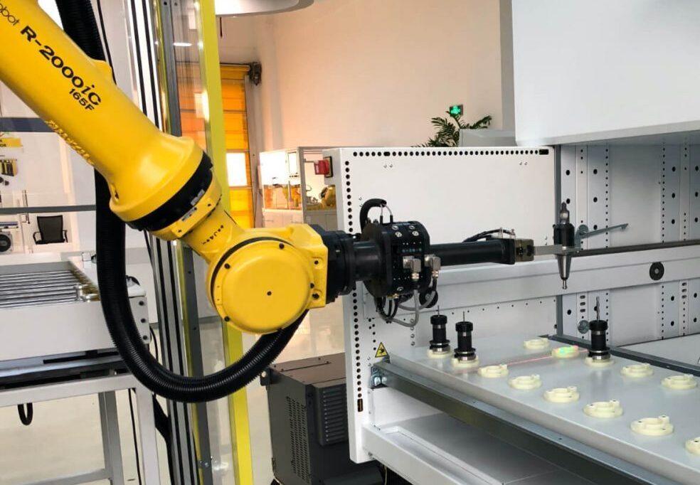Vertical Lift Module Software & Accessories | Modula VLM Customizations 2 Robot interface